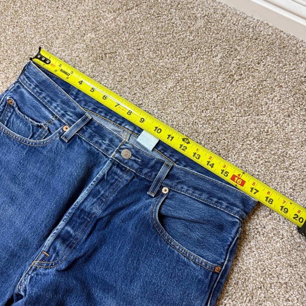 Levi's 501 Jeans Mens 36x30 Blue Vintage Original Fit Straight Leg Denim - Picture 4 of 12